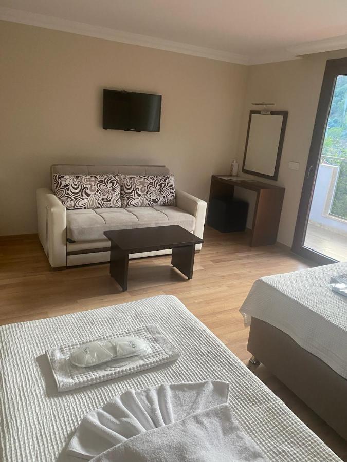 Yuvarlakcay Cinar Butik Otel Кейджегиз Экстерьер фото